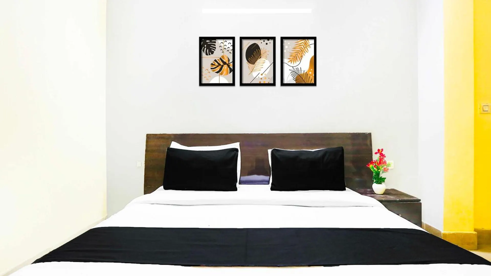 Hotel O Sector 45 Near Huda Metro Station Gurgáon