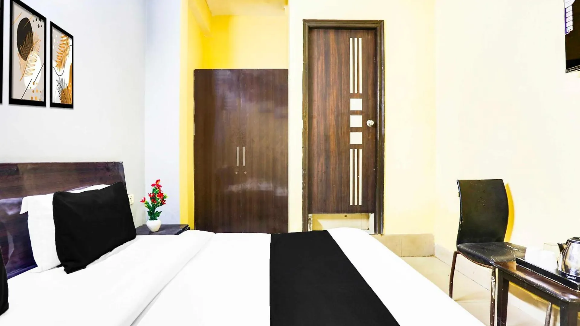 ***  Hotel O Sector 45 Near Huda Metro Station Gurgáon India