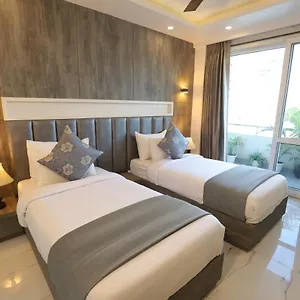 Hotel Keshav Residency Near Medanta