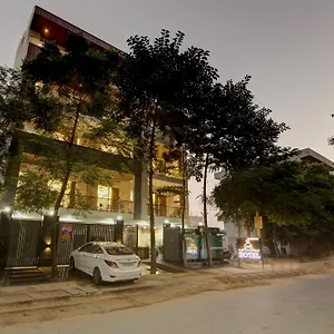 Hotel 360 Degree