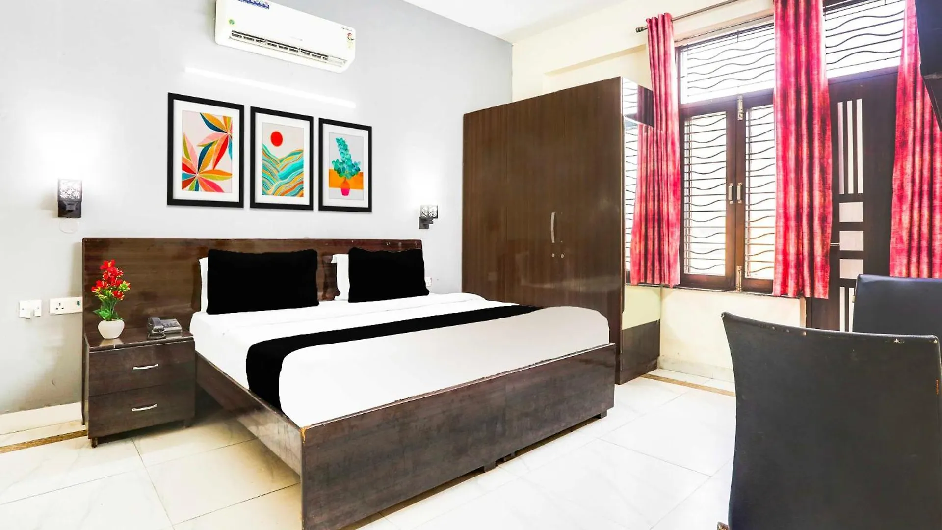 Hotel O Sector 45 Near Huda Metro Station Gurgaon India